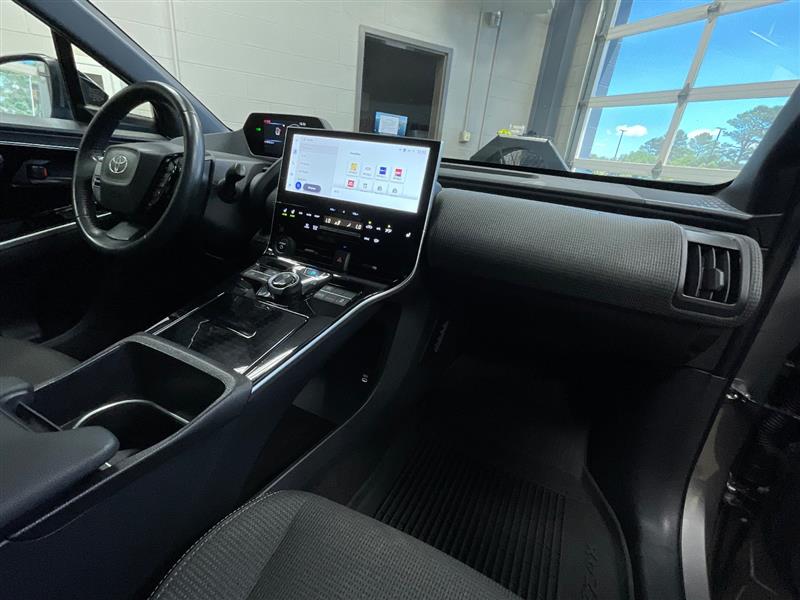 2023 TOYOTA BZ4X XLE