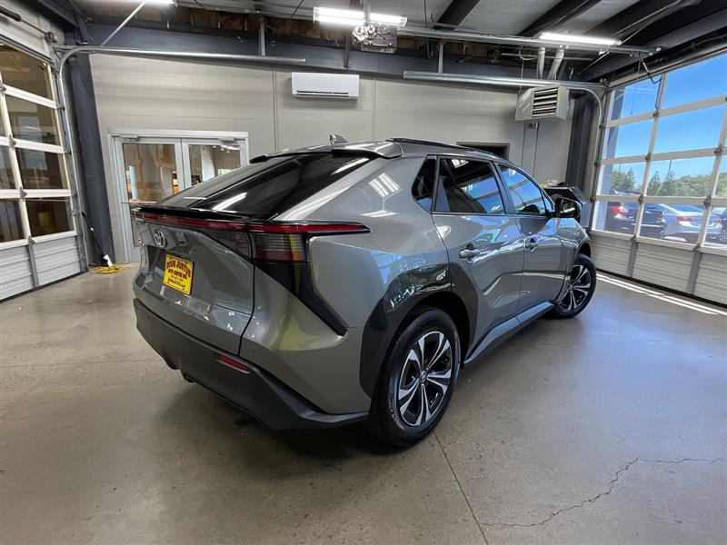 2023 TOYOTA BZ4X XLE