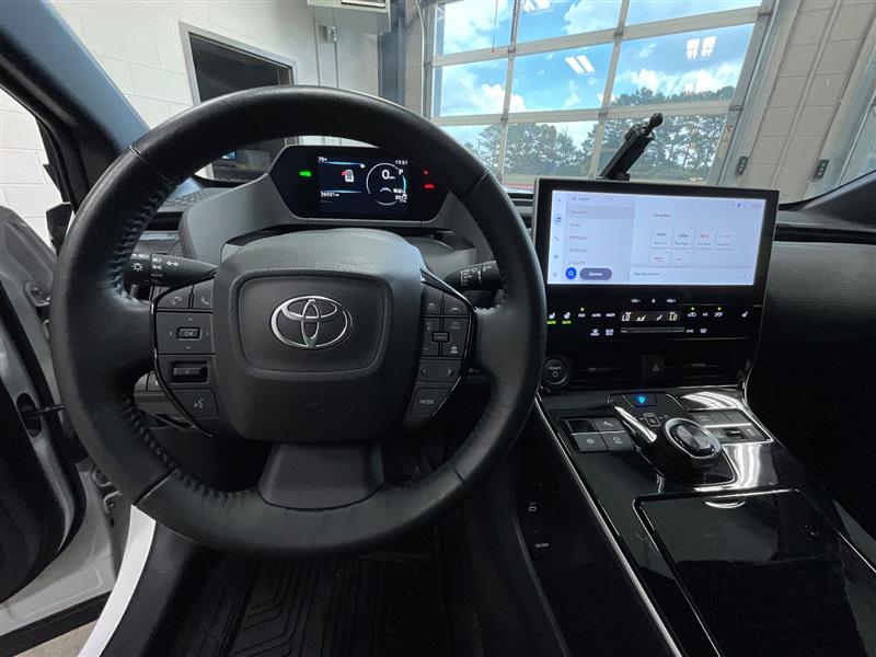 2024 TOYOTA BZ4X XLE/LIMITED