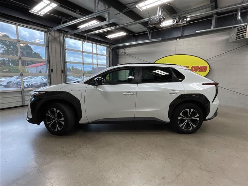2024 TOYOTA BZ4X XLE/LIMITED