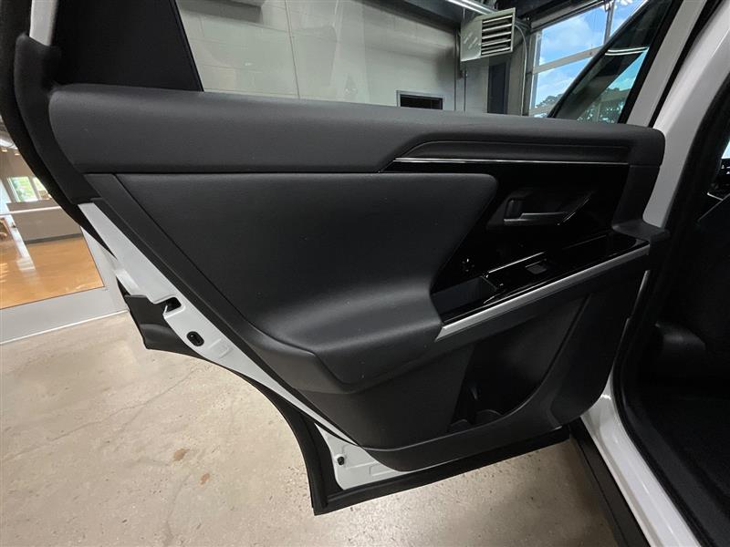 2024 TOYOTA BZ4X XLE/LIMITED