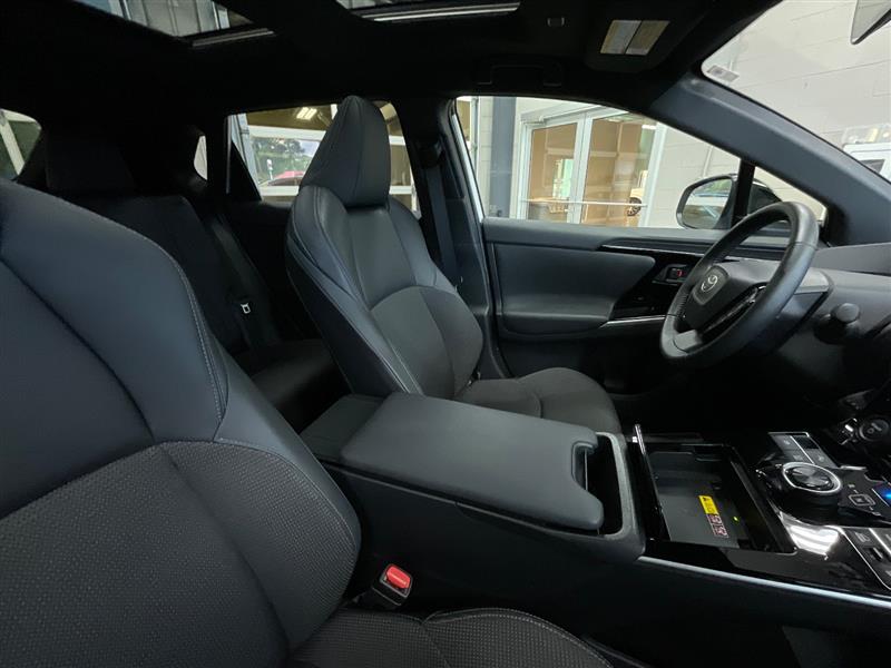 2024 TOYOTA BZ4X XLE/LIMITED