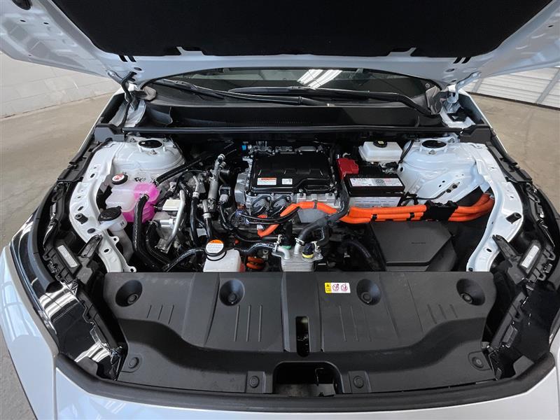2024 TOYOTA BZ4X XLE/LIMITED