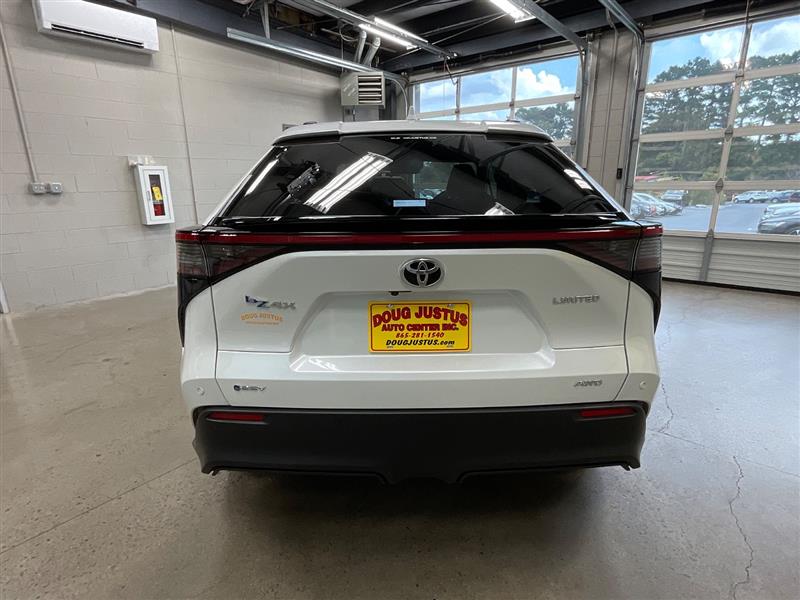 2024 TOYOTA BZ4X XLE/LIMITED