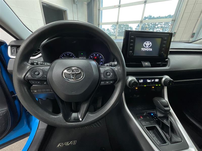 2019 TOYOTA RAV4 XLE
