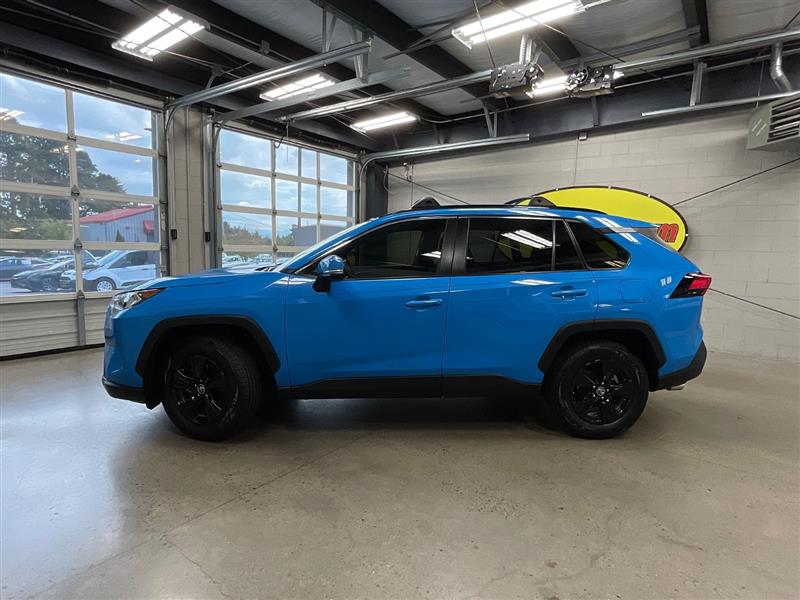 2019 TOYOTA RAV4 XLE