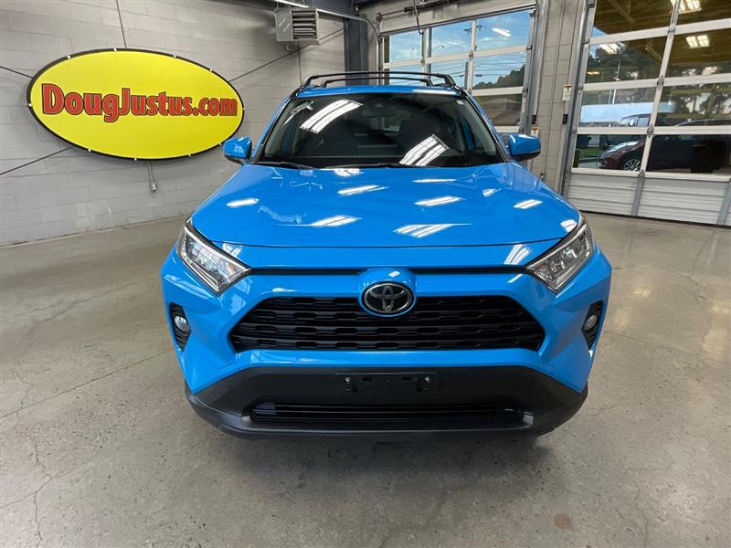 2019 TOYOTA RAV4 XLE