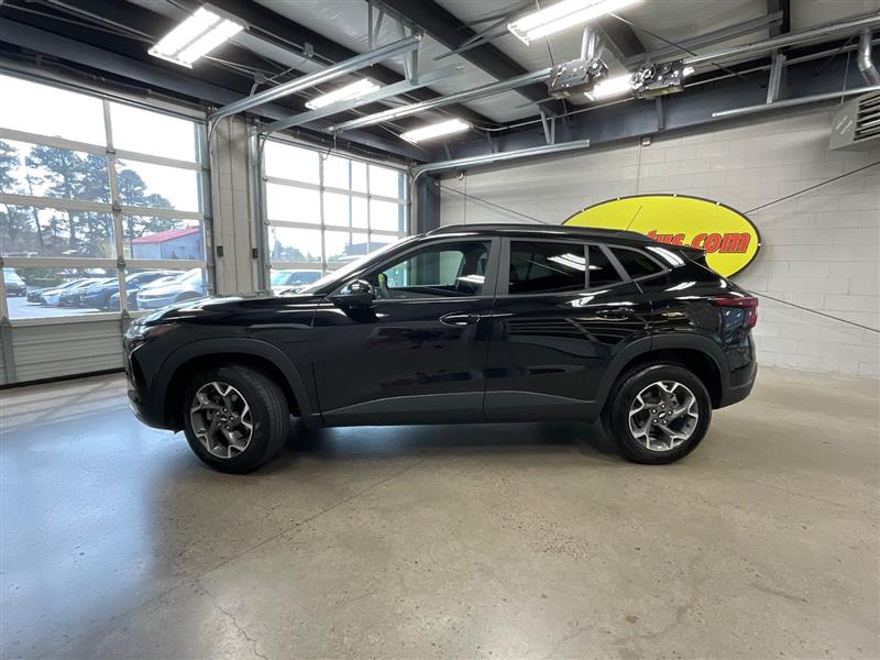 2024 CHEVROLET TRAX LT