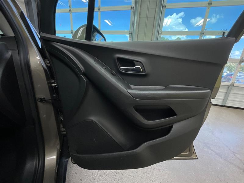 2022 CHEVROLET TRAX LT