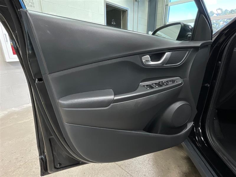 2023 HYUNDAI KONA ELECTRIC SEL