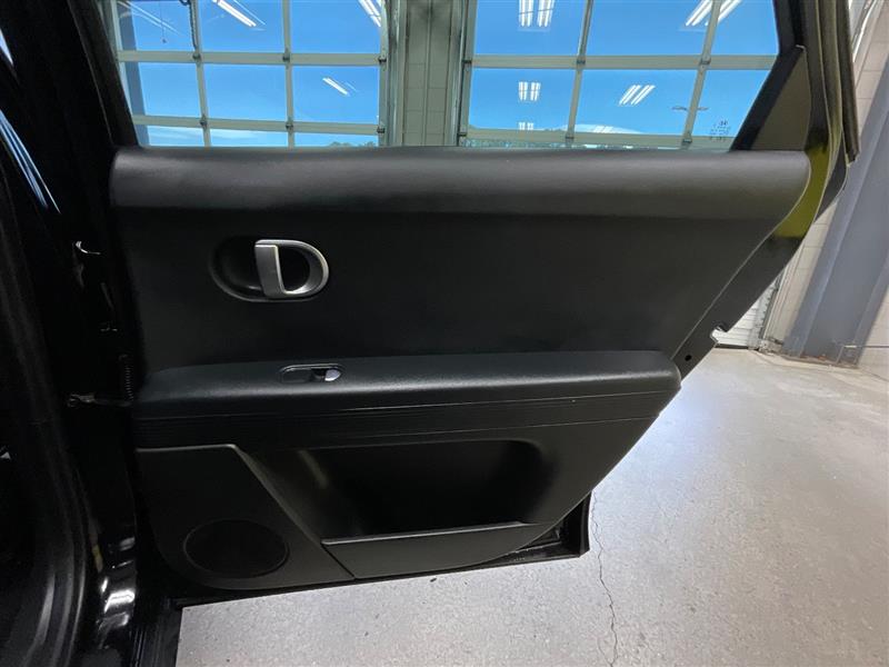 2023 HYUNDAI IONIQ 5 SE
