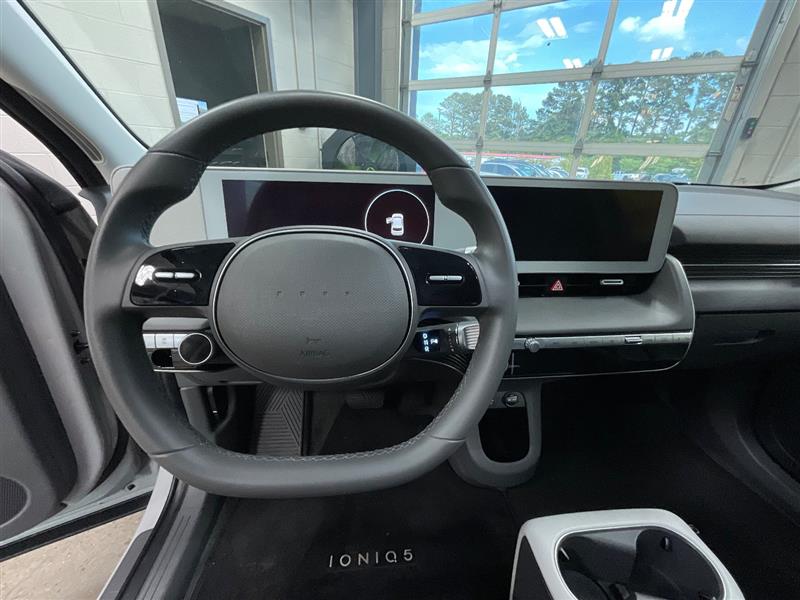 2024 HYUNDAI IONIQ 5 SE Standard Range