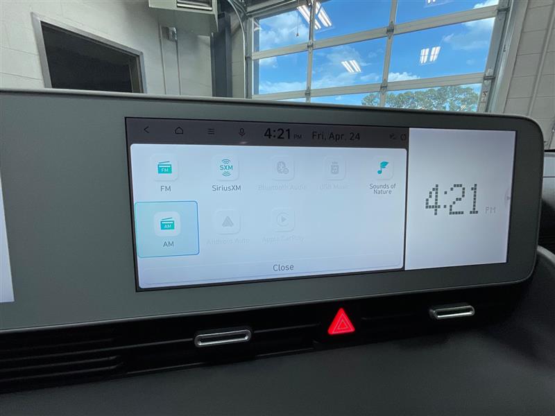 2024 HYUNDAI IONIQ 5 SE Standard Range