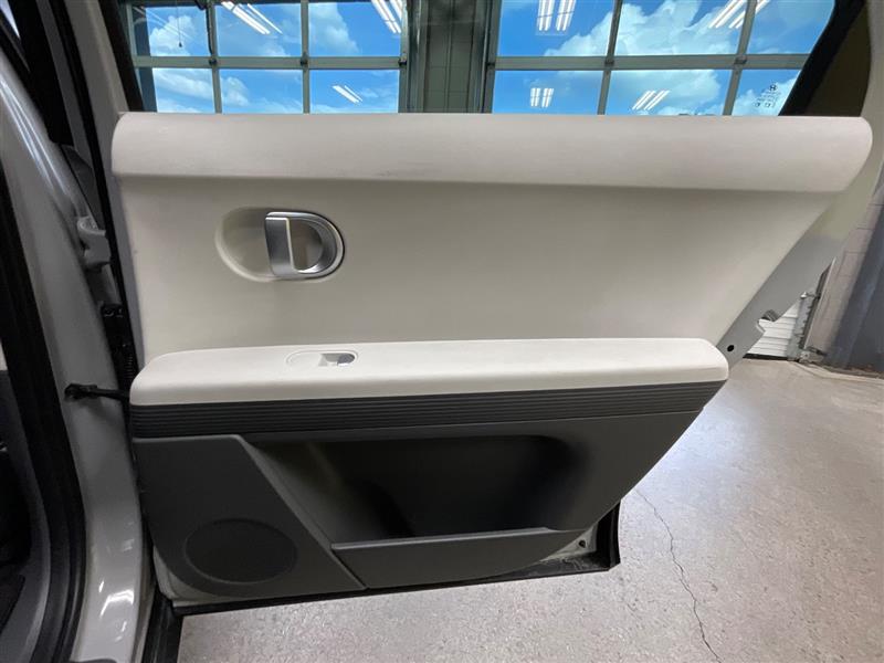 2024 HYUNDAI IONIQ 5 SE Standard Range