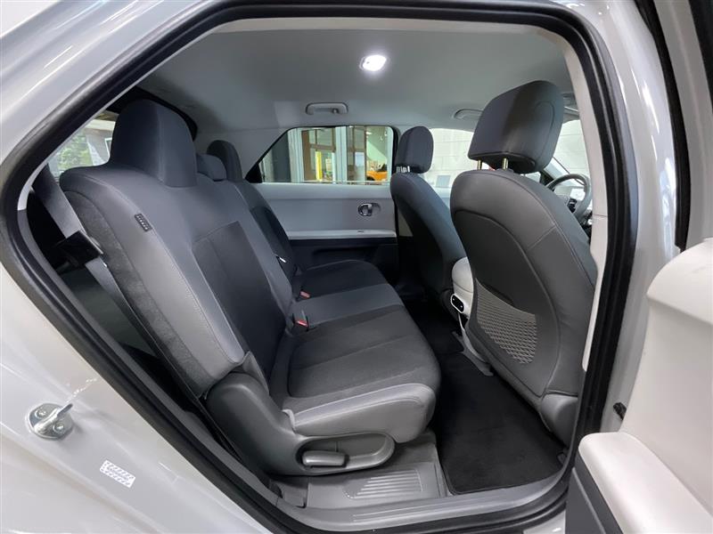 2024 HYUNDAI IONIQ 5 SE Standard Range