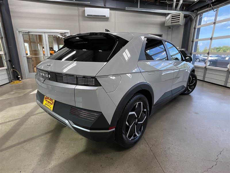 2024 HYUNDAI IONIQ 5 SE Standard Range