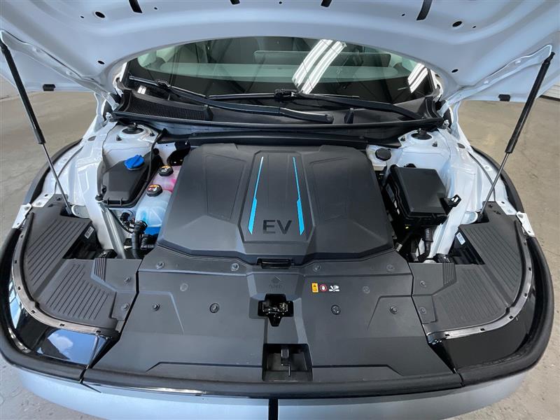 2024 HYUNDAI IONIQ 5 SE