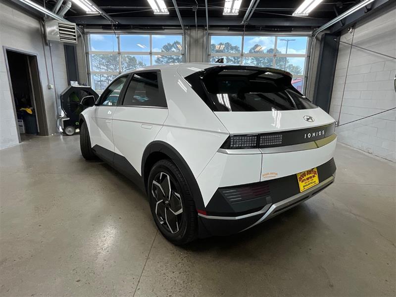 2024 HYUNDAI IONIQ 5 SE