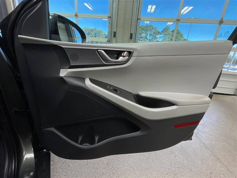 2020 HYUNDAI IONIQ HYBRID Blue