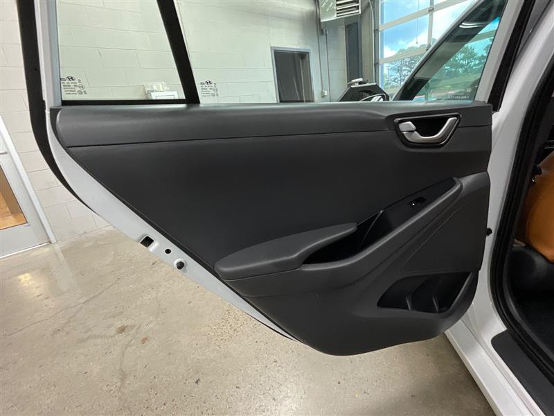 2018 HYUNDAI IONIQ HYBRID Blue
