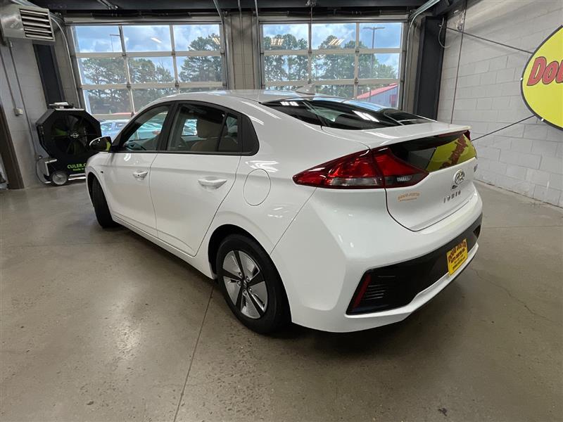 2018 HYUNDAI IONIQ HYBRID Blue