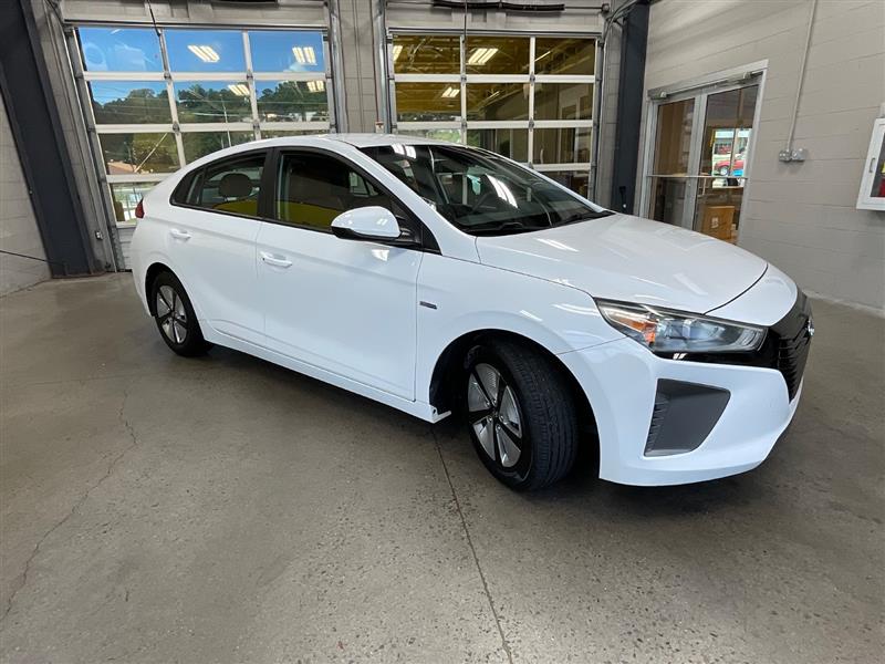 2018 HYUNDAI IONIQ HYBRID Blue