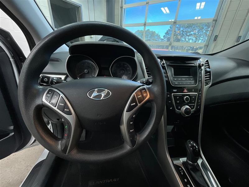 2016 HYUNDAI ELANTRA GT 
