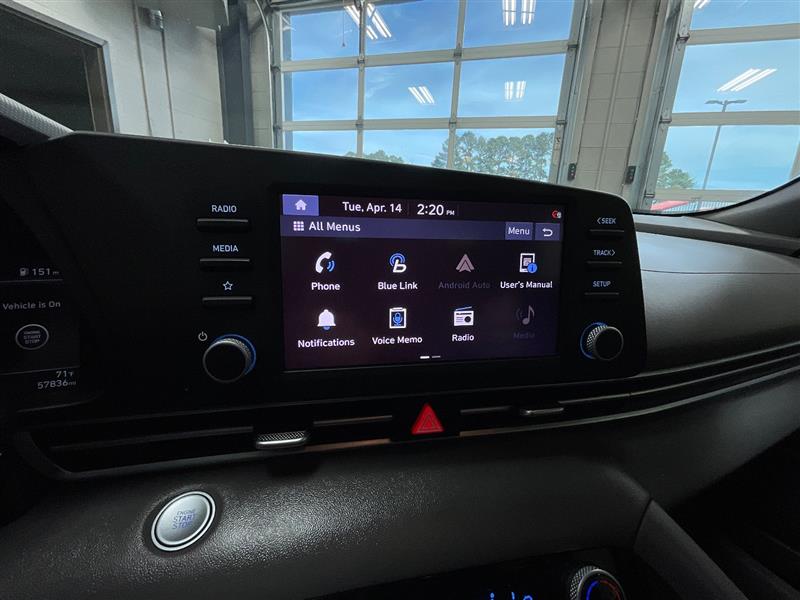 2022 HYUNDAI ELANTRA SEL