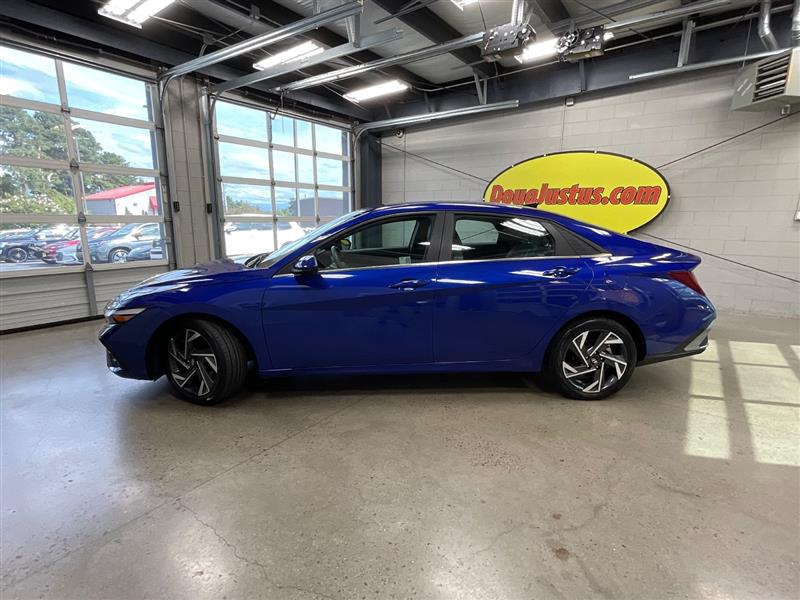 2024 HYUNDAI ELANTRA SEL