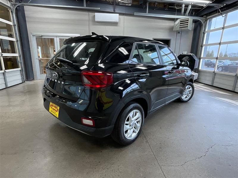 2021 HYUNDAI VENUE SE