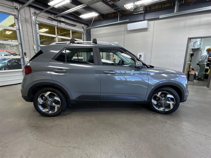 2020 HYUNDAI VENUE SEL