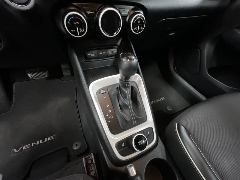 2022 HYUNDAI VENUE LIMITED