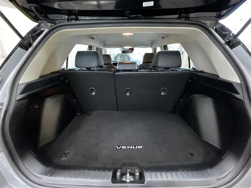 2022 HYUNDAI VENUE LIMITED