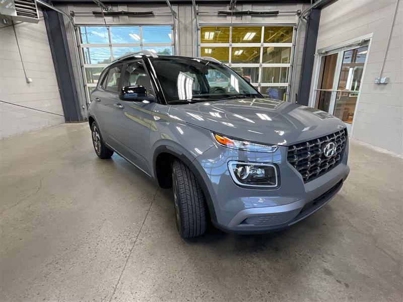 2022 HYUNDAI VENUE LIMITED