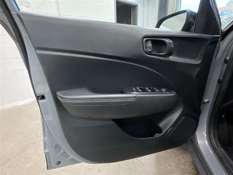 2022 HYUNDAI VENUE LIMITED