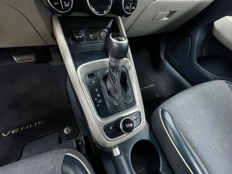 2021 HYUNDAI VENUE DENIM