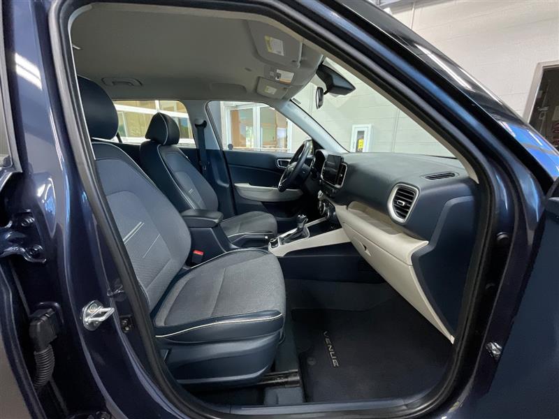 2021 HYUNDAI VENUE DENIM