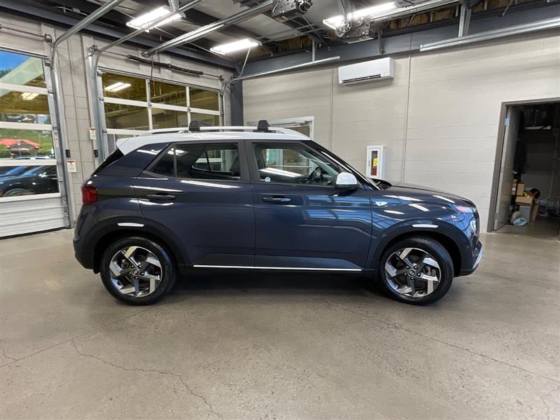 2021 HYUNDAI VENUE DENIM