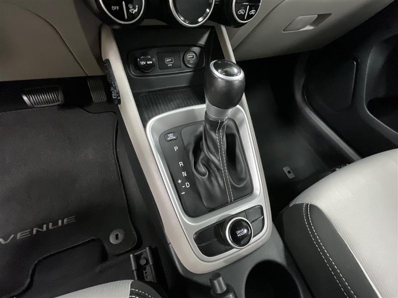 2021 HYUNDAI VENUE SEL