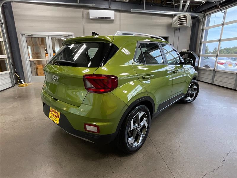 2021 HYUNDAI VENUE SEL