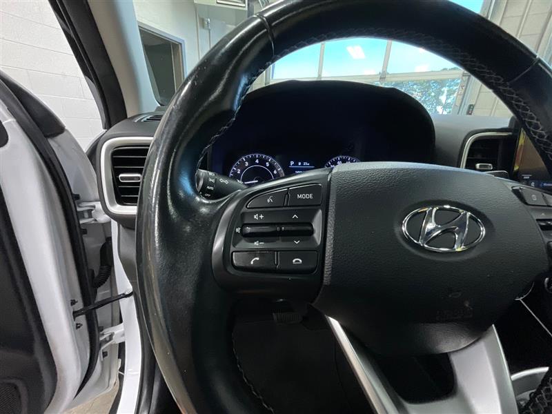 2021 HYUNDAI VENUE SEL