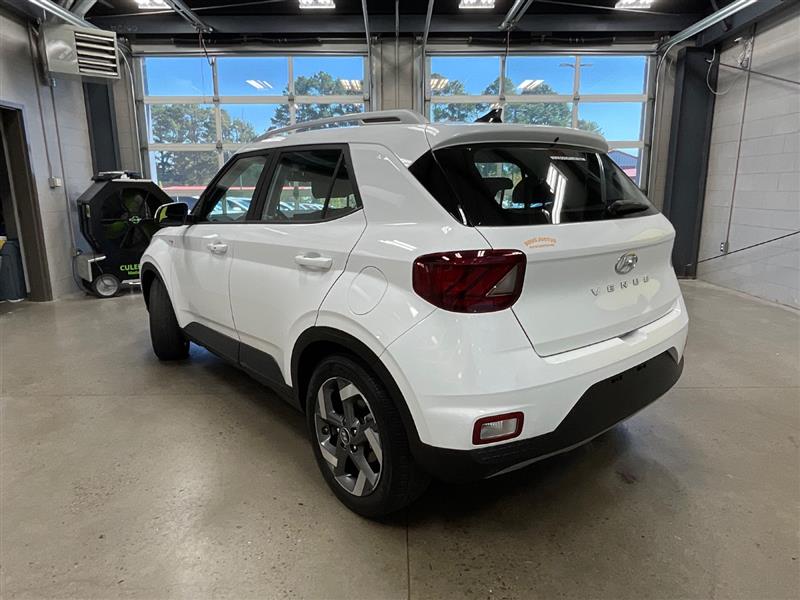 2021 HYUNDAI VENUE SEL