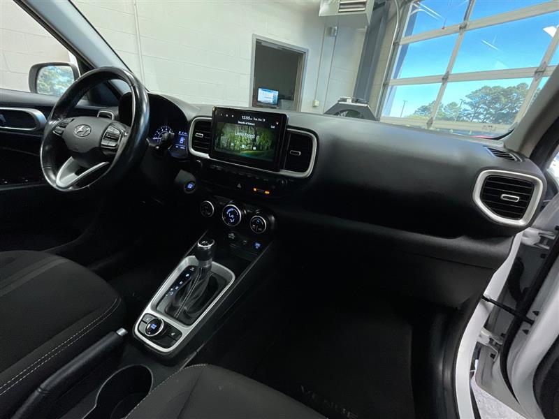 2021 HYUNDAI VENUE SEL