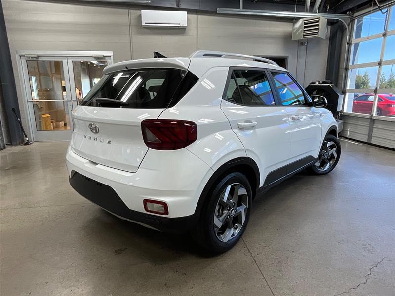 2021 HYUNDAI VENUE SEL