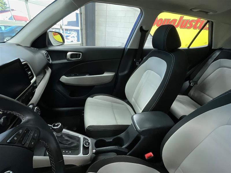 2024 HYUNDAI VENUE SEL