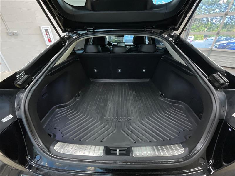 2018 KIA STINGER PREMIUM