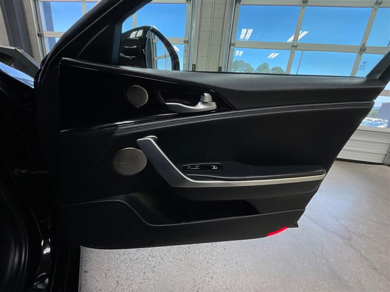 2018 KIA STINGER PREMIUM