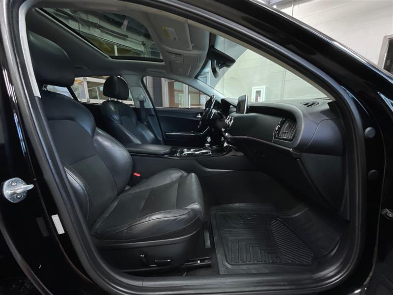 2018 KIA STINGER PREMIUM