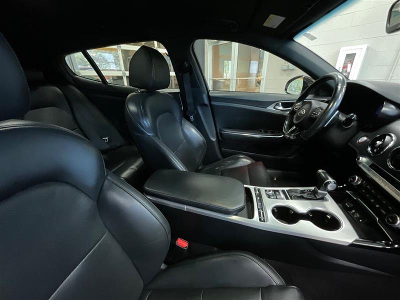2020 KIA STINGER GT