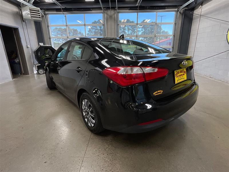 2016 KIA FORTE LX